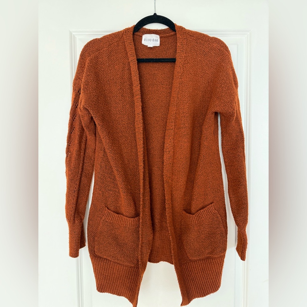 Olive + Oak Women’s Burgundy Cardigan Sweater